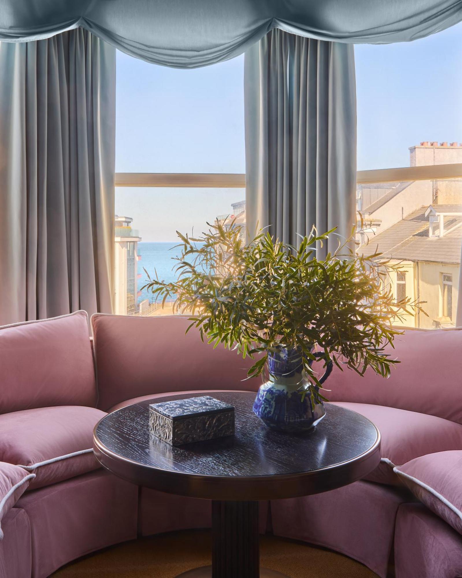 Hotel Portrush Adelphi Zewnętrze zdjęcie